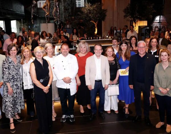Representants de la gastronomia catalana, units a Vigo
