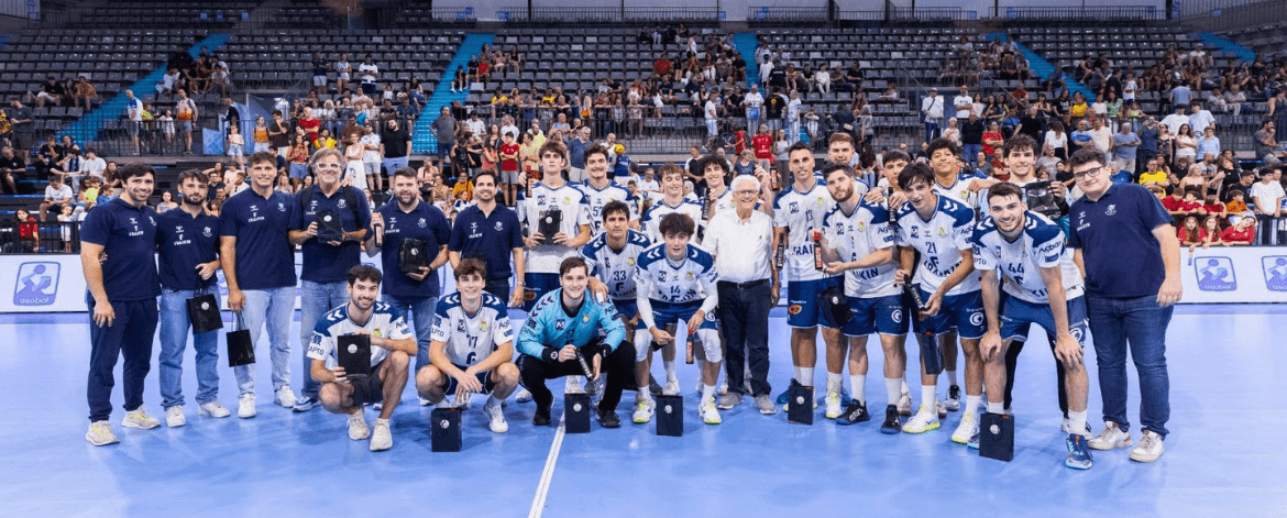 Mas Curró felicita el Fraikin BM Granollers